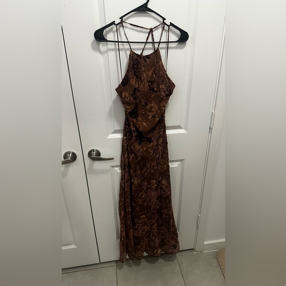 Zara Elegant Brown Floral Midi Dress - Picture 7 of 10